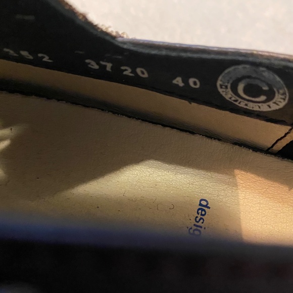 Never been worn brown Wolky Brown Mary Jane 2" heels - Picture 7 of 7